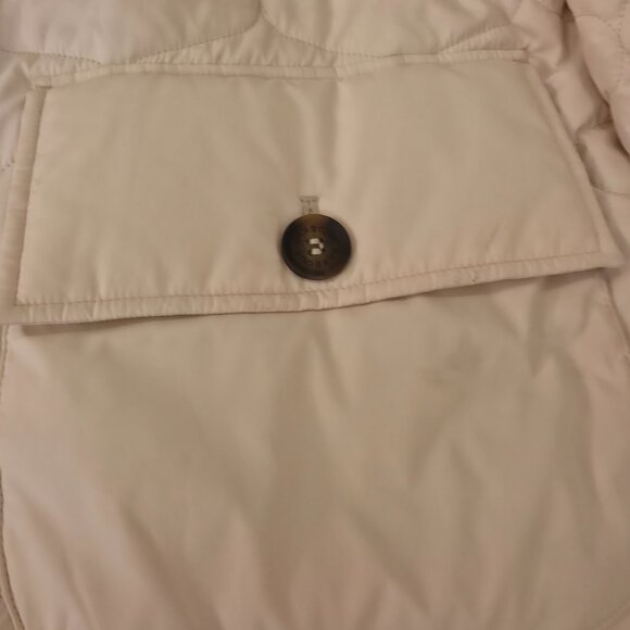 Barbour Leilani Quilted Jacket - Picture 8 of 8